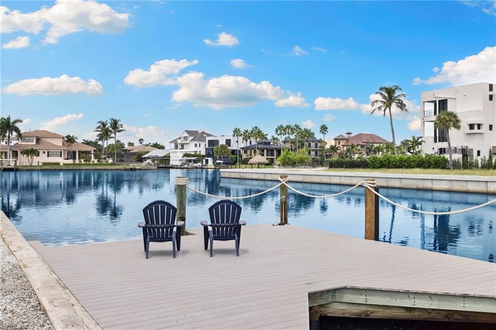 385 Willet Ave, Naples, FL 34108-2