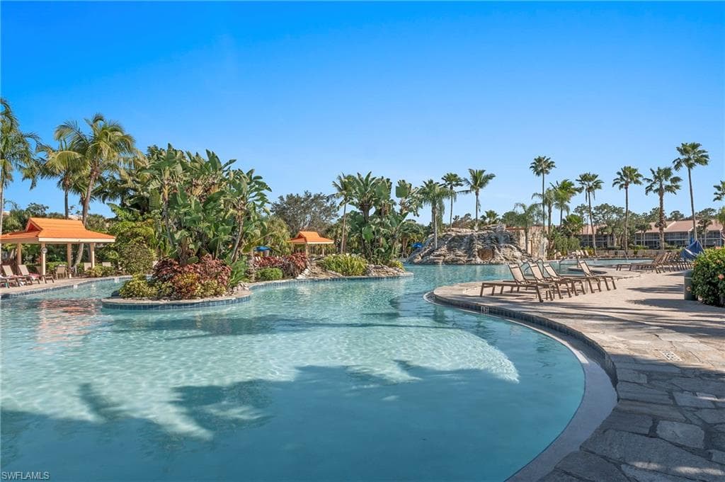 2381 Hidden Lake Ct 01, Naples, FL 34112-33