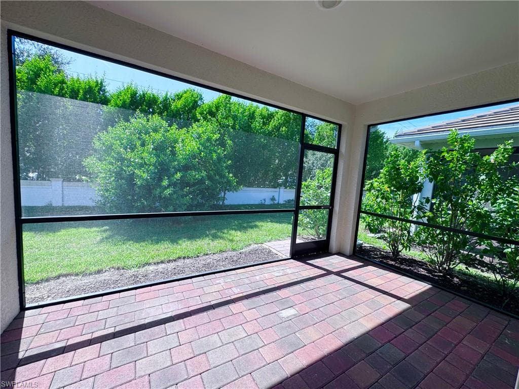 1073 Tranquil Brook Dr, Naples, FL 34114-20