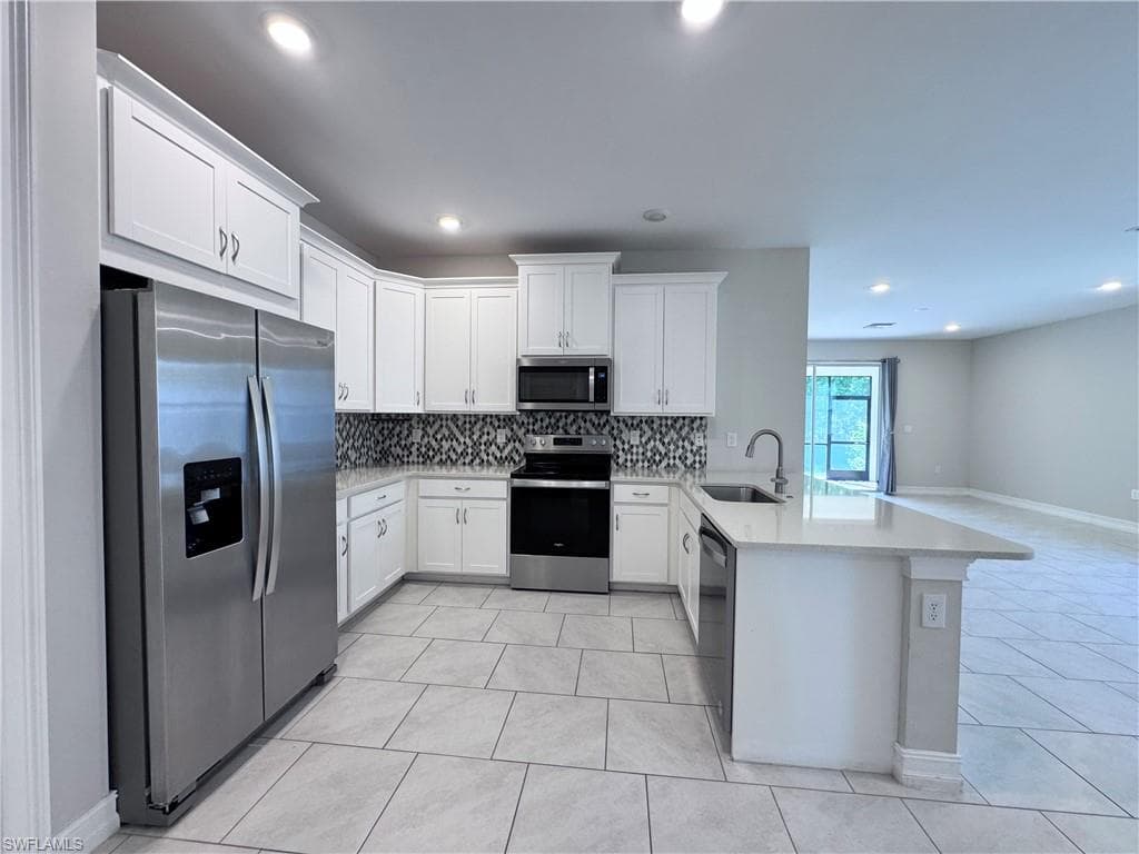 1073 Tranquil Brook Dr, Naples, FL 34114-6