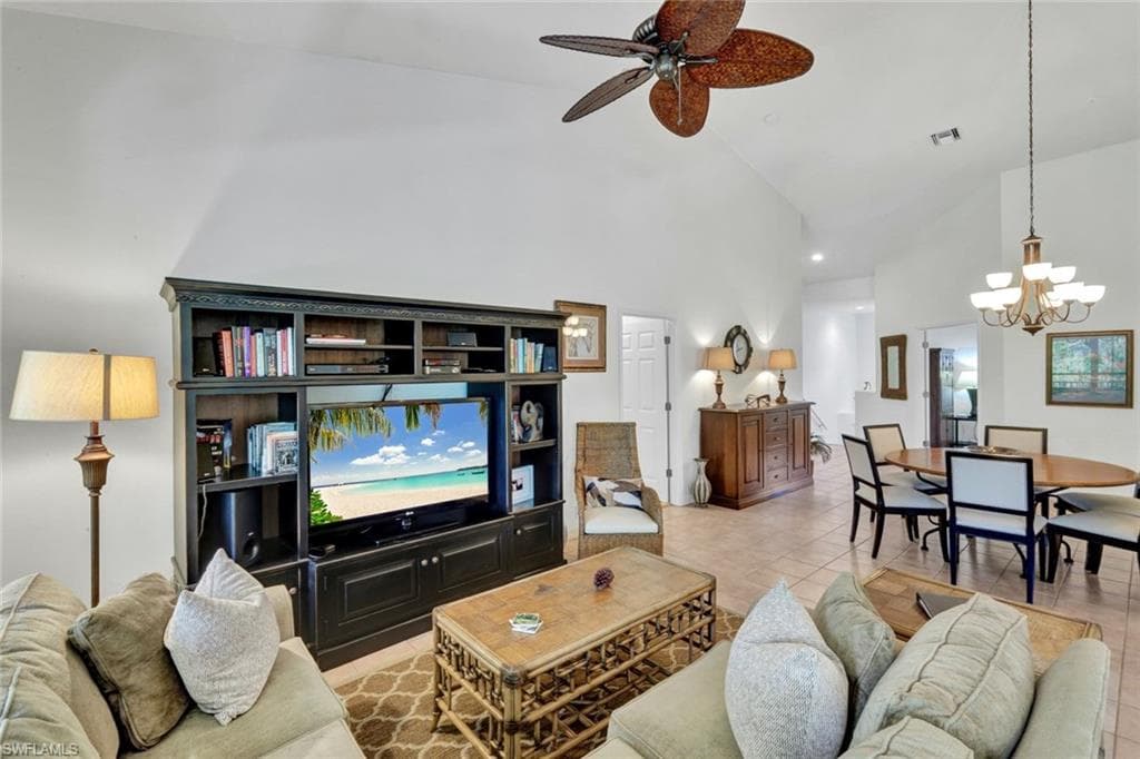 8275 Danbury Blvd 203, Naples, FL 34120-9