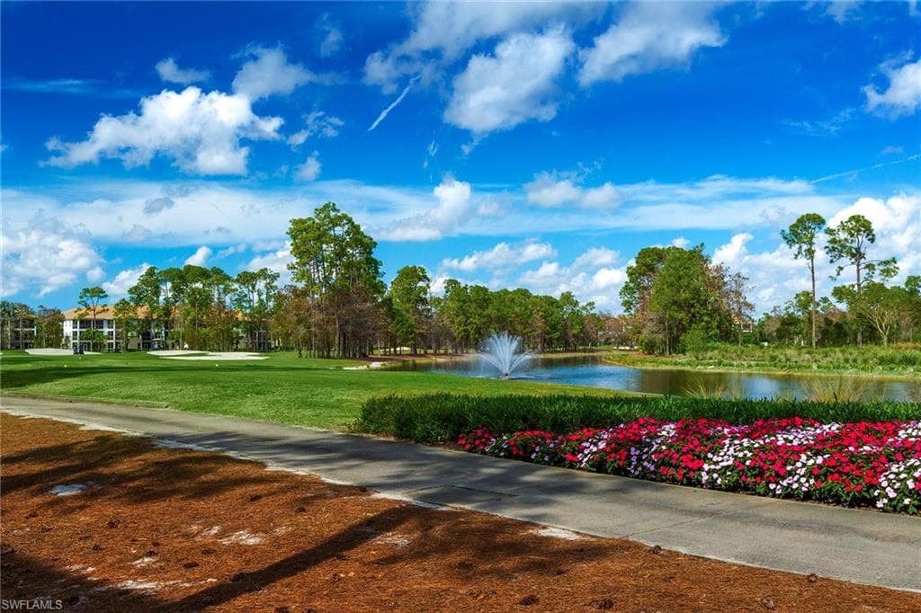 8275 Danbury Blvd 203, Naples, FL 34120-33
