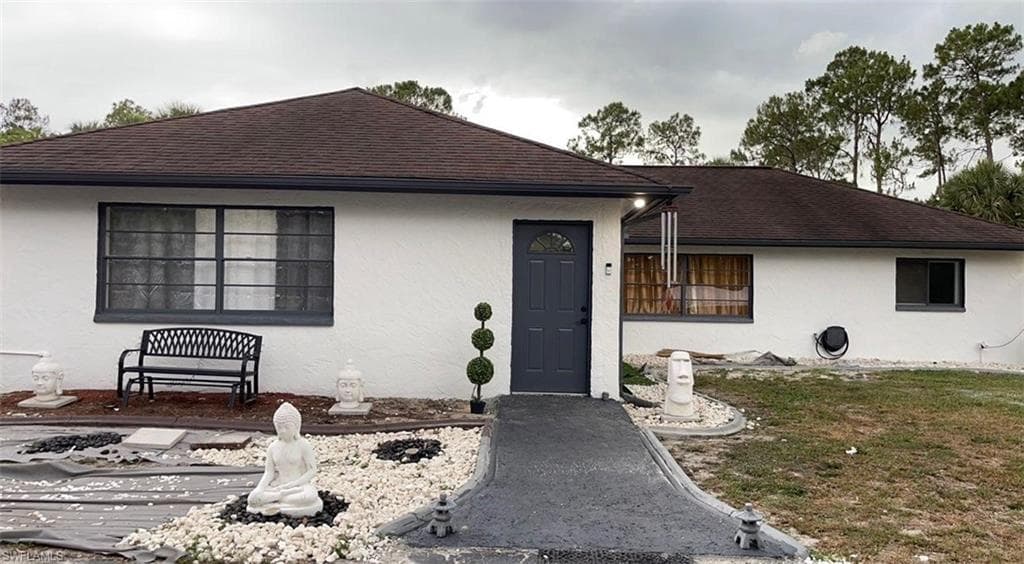 3770 25th, Naples, Fl 34117-3