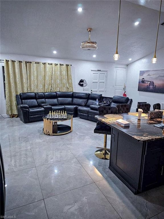 3770 25th, Naples, Fl 34117-4