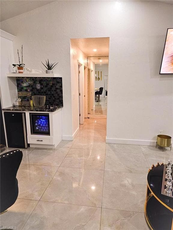 3770 25th, Naples, Fl 34117-8