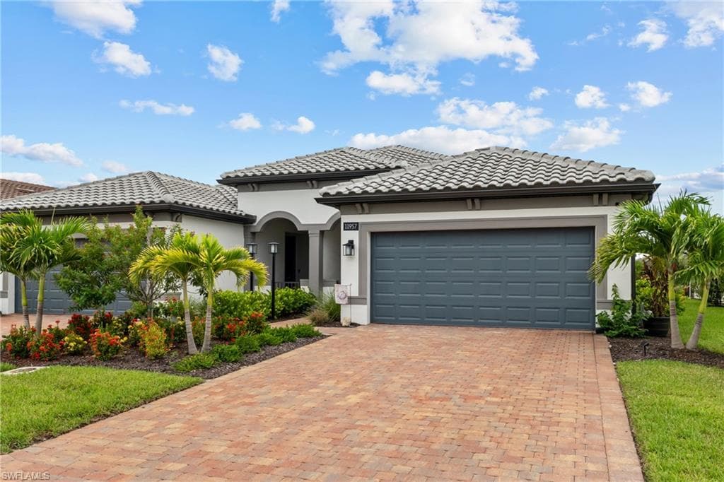 11957 Sacra Pl, Fort Myers, FL 33913-3