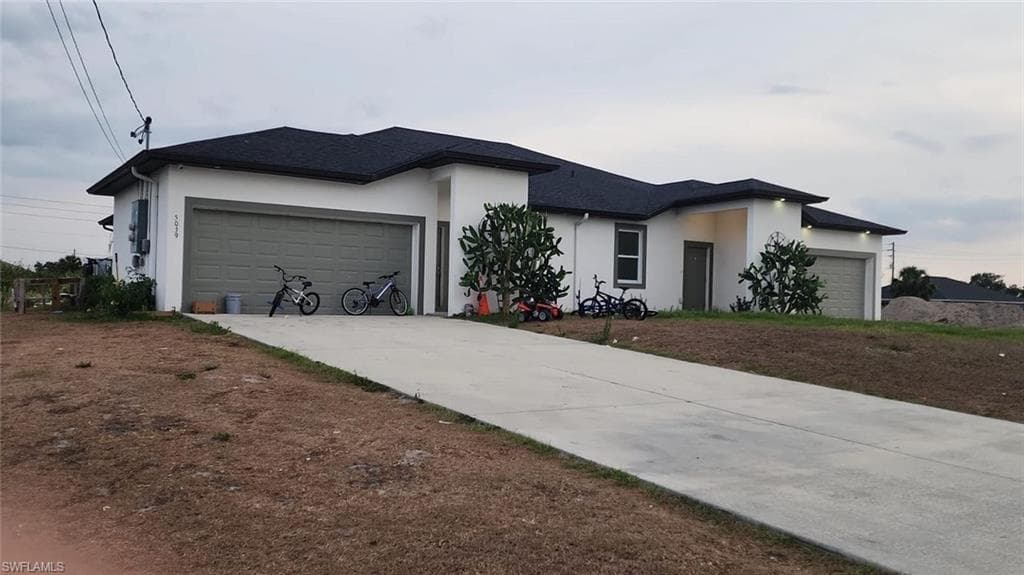 5039/5041 Benton St, Lehigh Acres, FL 33971-2