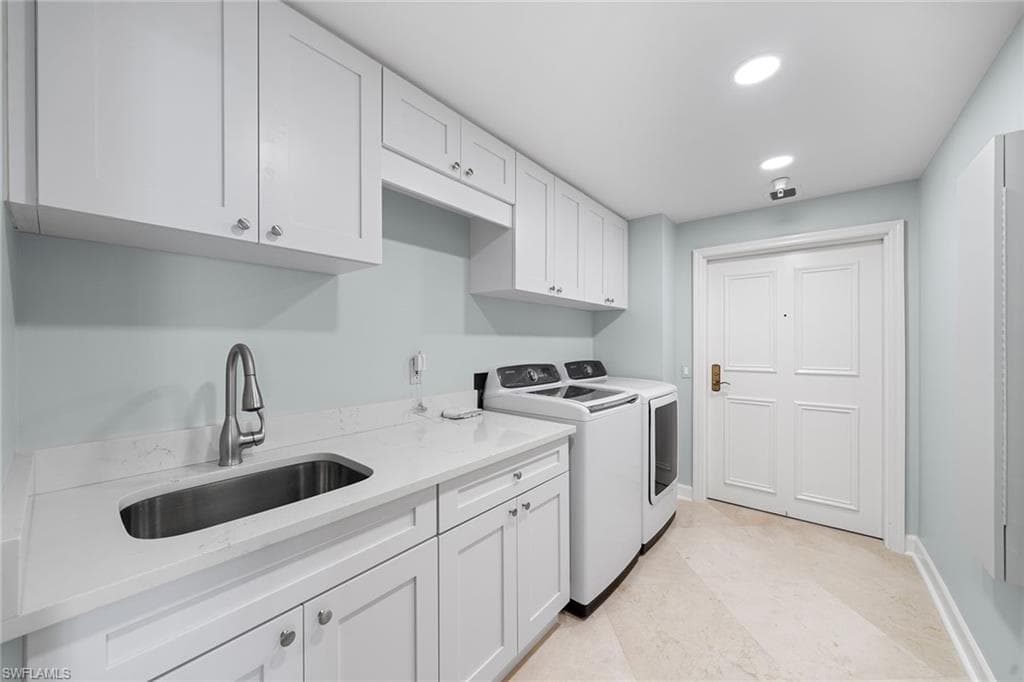 8665 Bay Colony Dr 1404, Naples, FL 34108-20