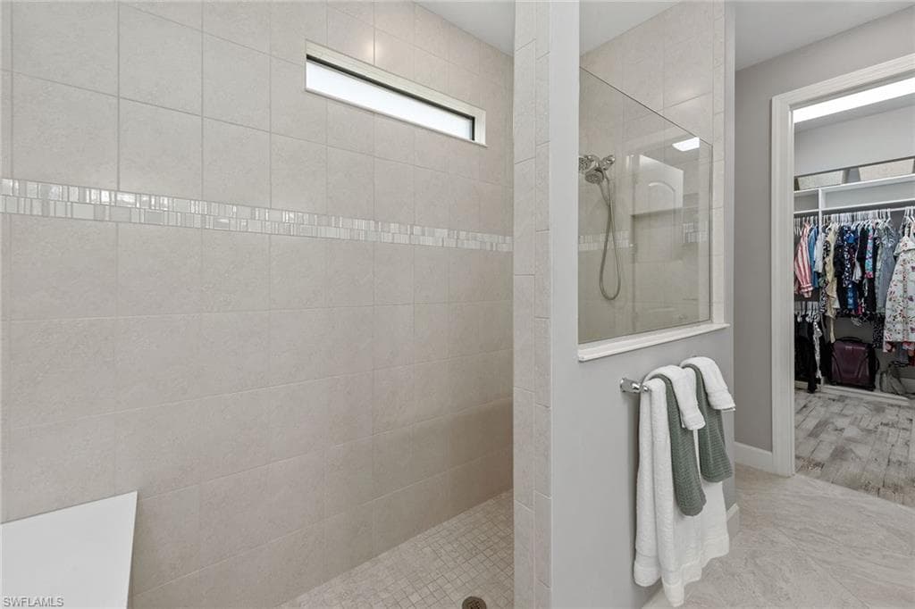 2768 Amaranda Ct, Naples, FL 34114-13