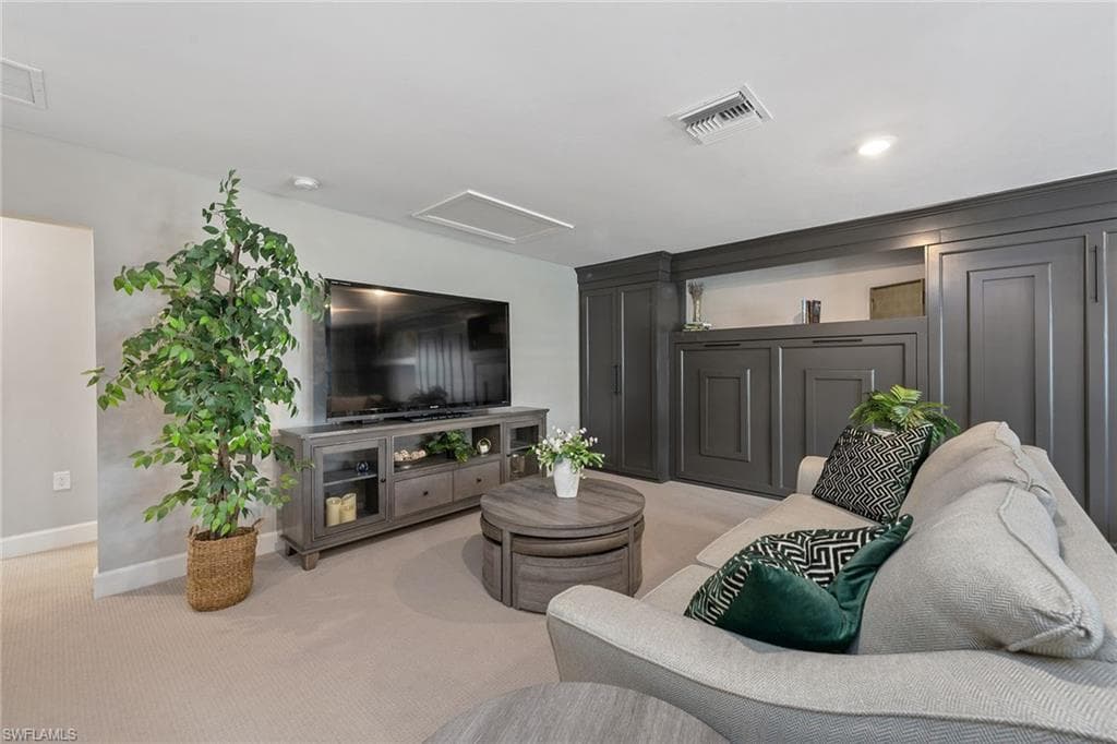 2768 Amaranda Ct, Naples, FL 34114-19