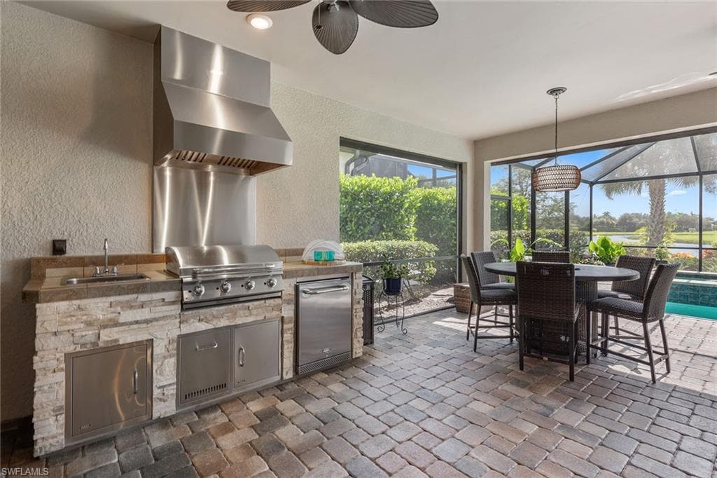 2768 Amaranda Ct, Naples, FL 34114-25