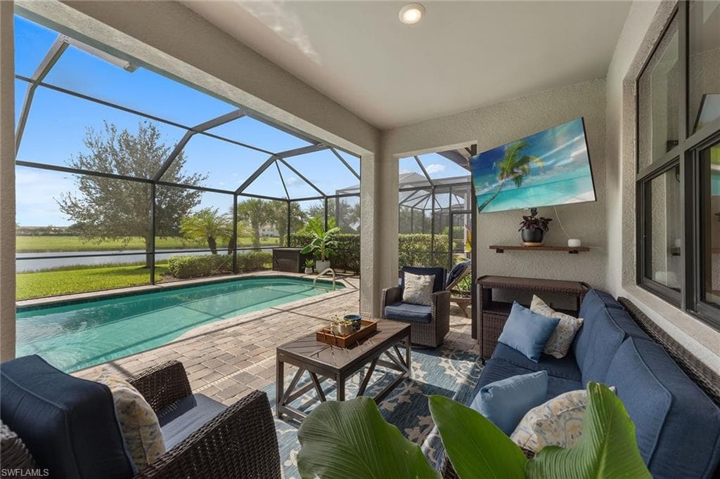 2768 Amaranda Ct, Naples, FL 34114-28