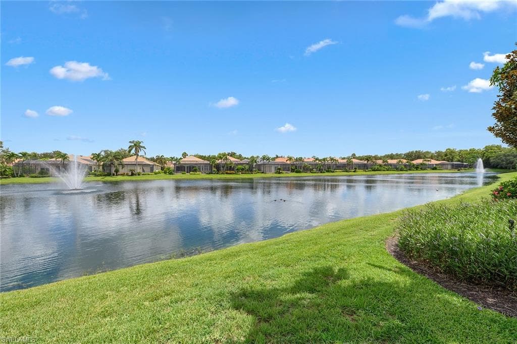 5999 Hammock Isles Cir, Naples, FL 34119-29