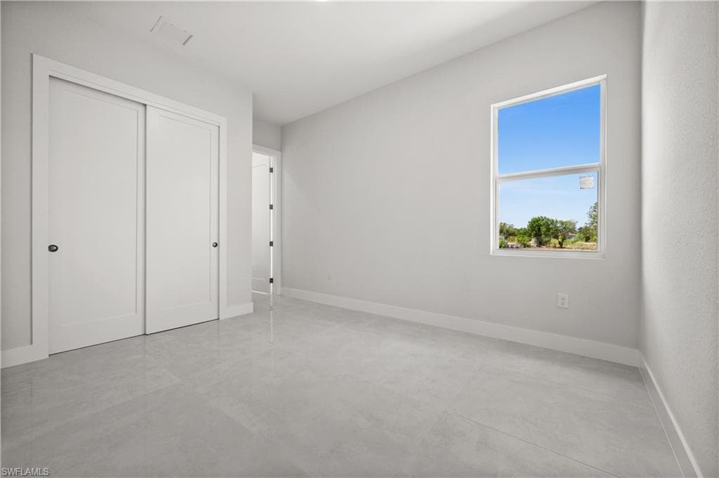 3631 68th Ave NE, Naples, FL 34120-11