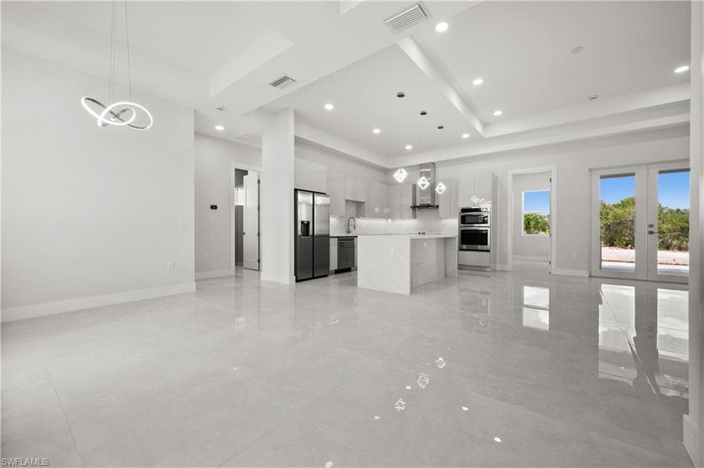 3631 68th Ave NE, Naples, FL 34120-18