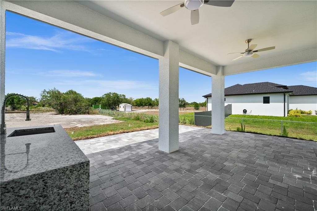 3631 68th Ave NE, Naples, FL 34120-5