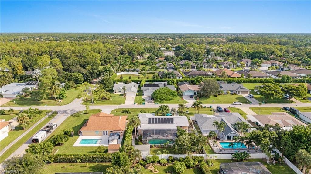 212 Willowick Dr, Naples, FL 34110-34