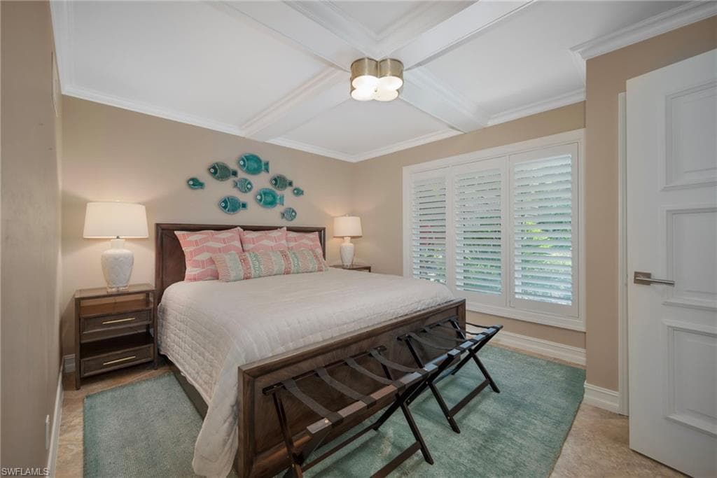 112 Wilderness Dr 124, Naples, FL 34105-16