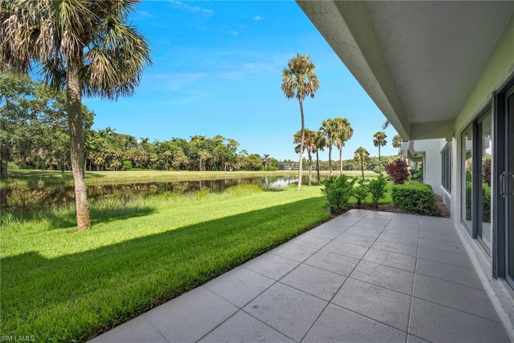 112 Wilderness Dr 124, Naples, FL 34105-19