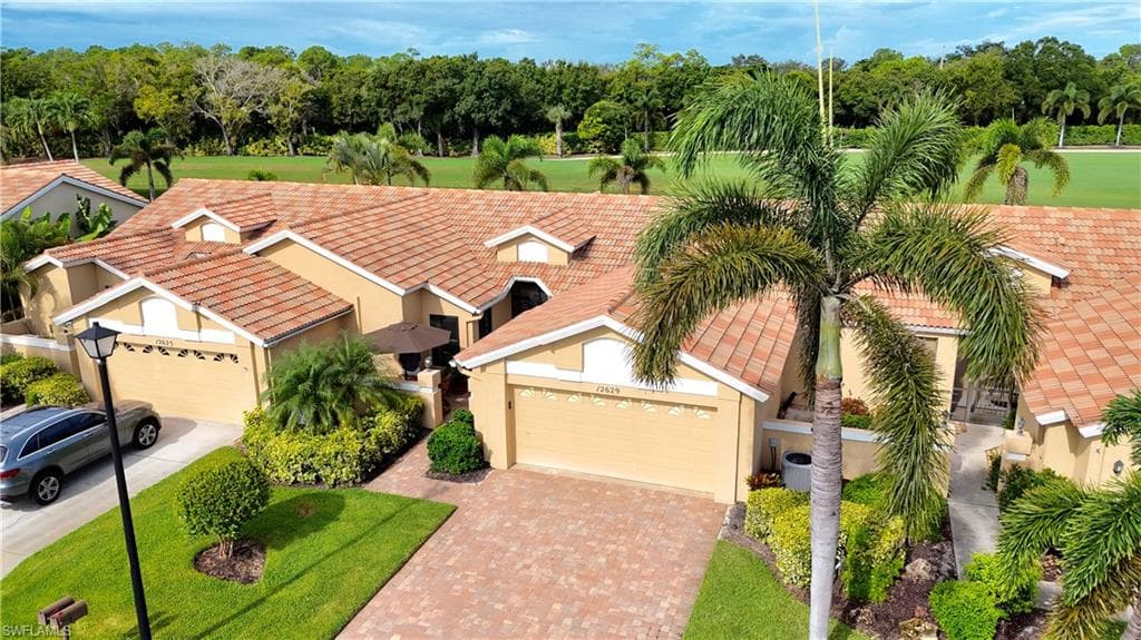 12629 Glen Hollow Dr, Bonita Springs, FL 34135-1