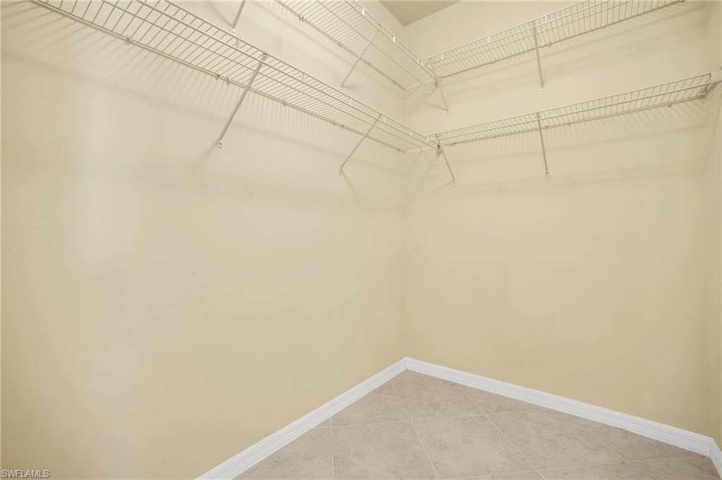 14513 Lanier Ct, Naples, FL 34114-15