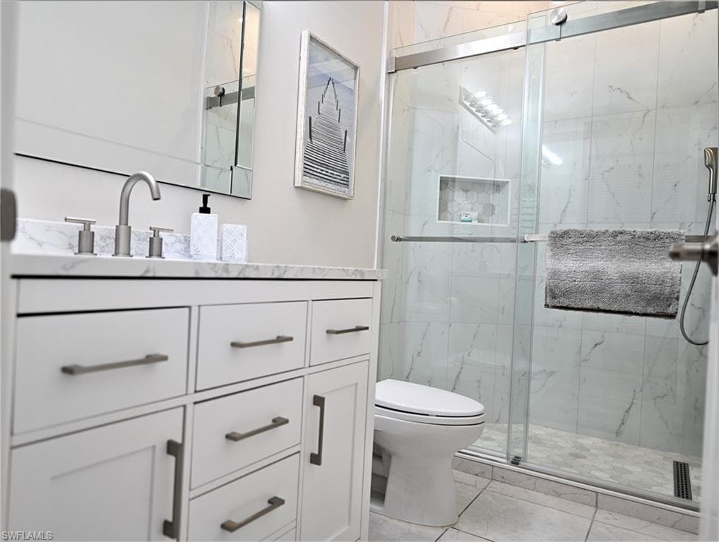 103 Dominica Ln, Bonita Springs, FL 34134-18