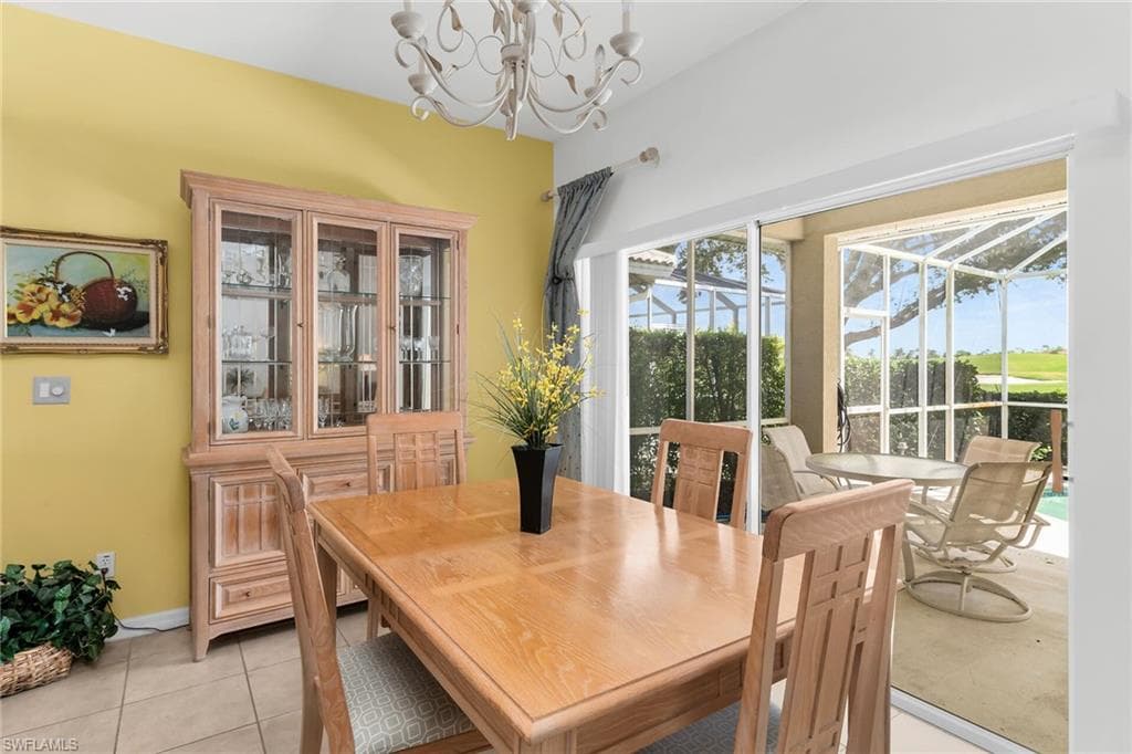 7120 Falcons Glen Blvd, Naples, FL 34113-8