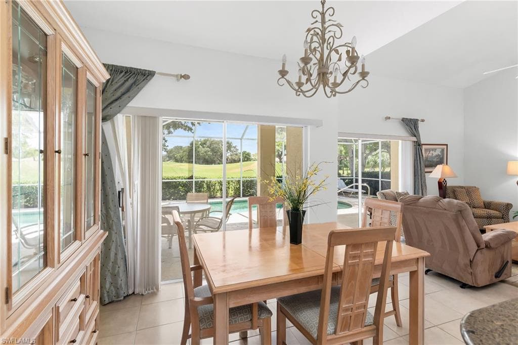 7120 Falcons Glen Blvd, Naples, FL 34113-10