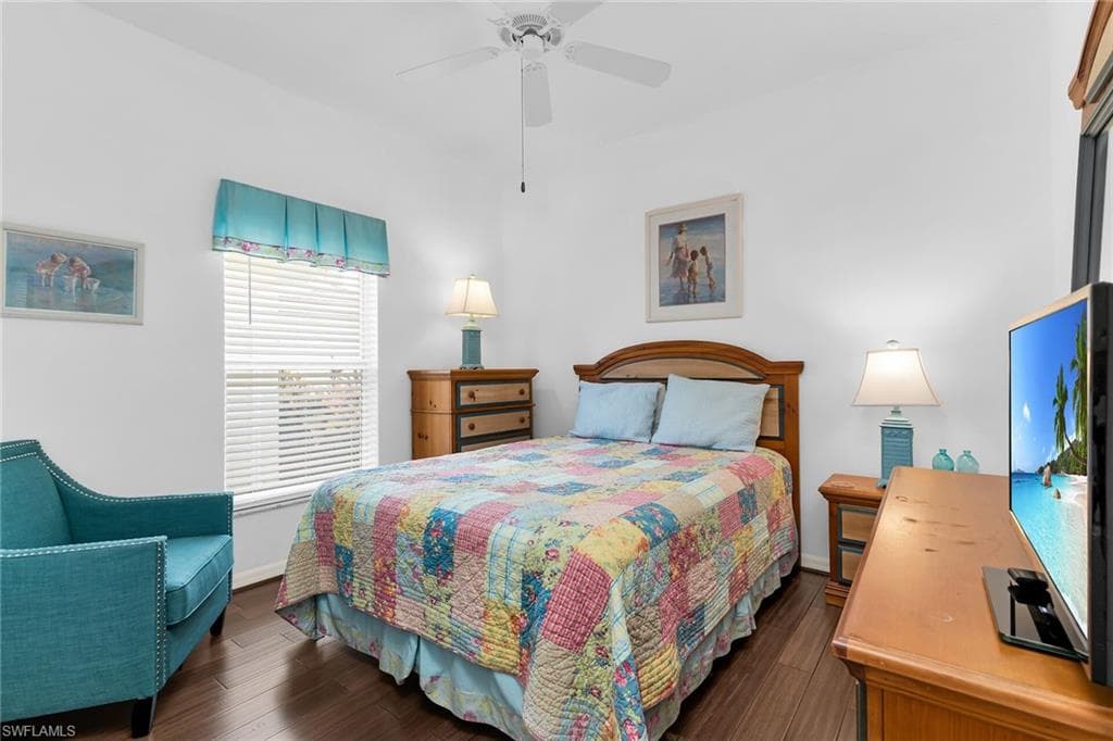 7120 Falcons Glen Blvd, Naples, FL 34113-17