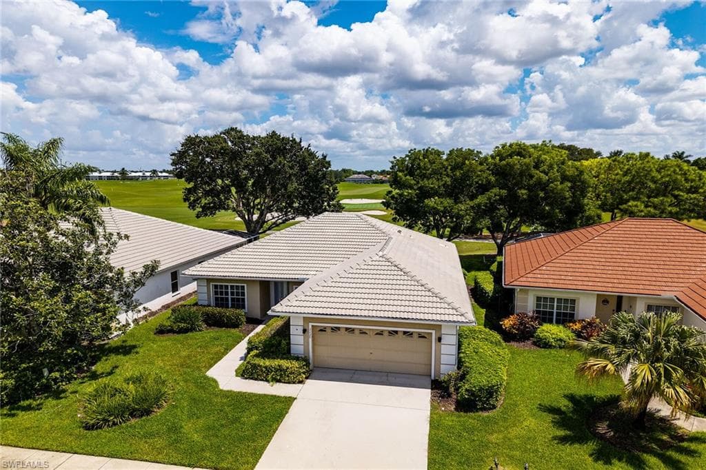 7120 Falcons Glen Blvd, Naples, FL 34113-29