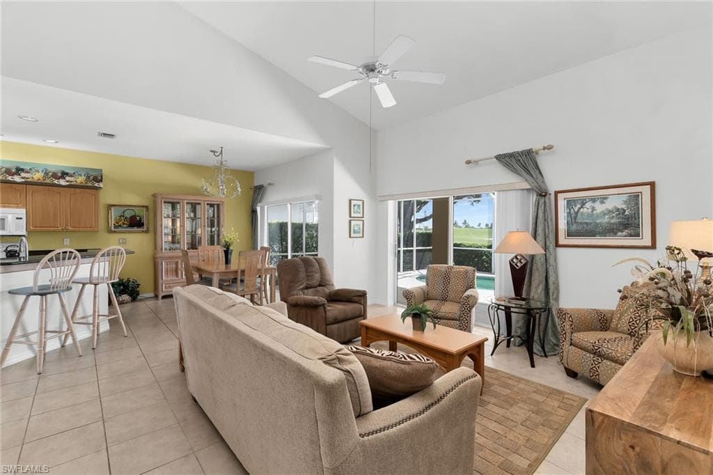 7120 Falcons Glen Blvd, Naples, FL 34113-5