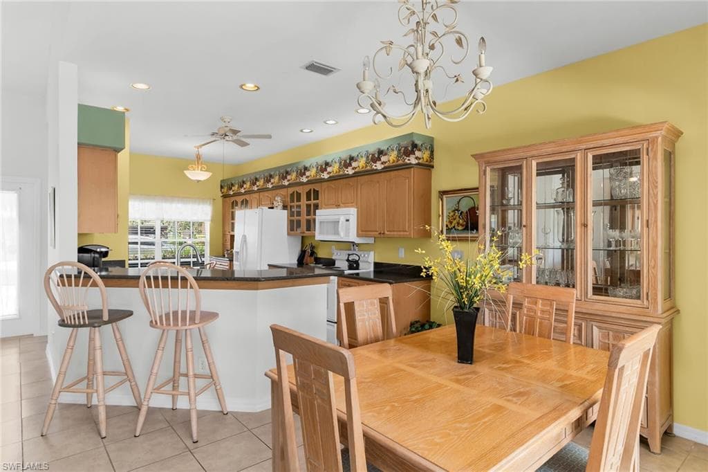 7120 Falcons Glen Blvd, Naples, FL 34113-7