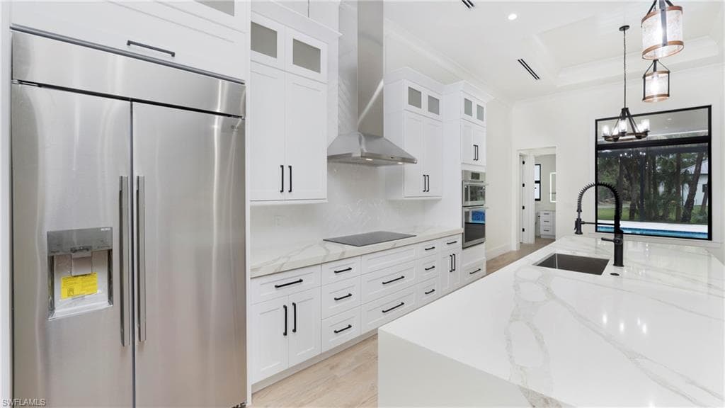 652 15th St SW, Naples, FL 34117-13