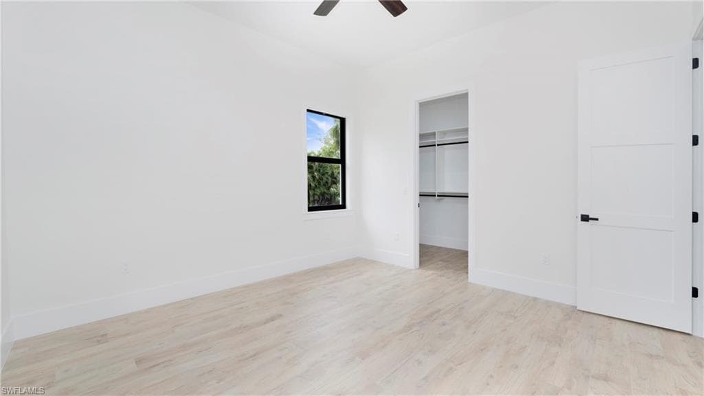 652 15th St SW, Naples, FL 34117-16