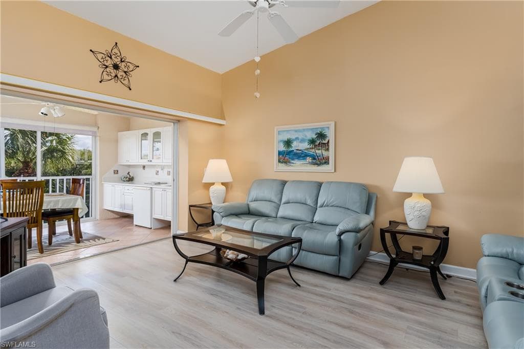 6750 Beach Resort Dr 8, Naples, FL 34114-26