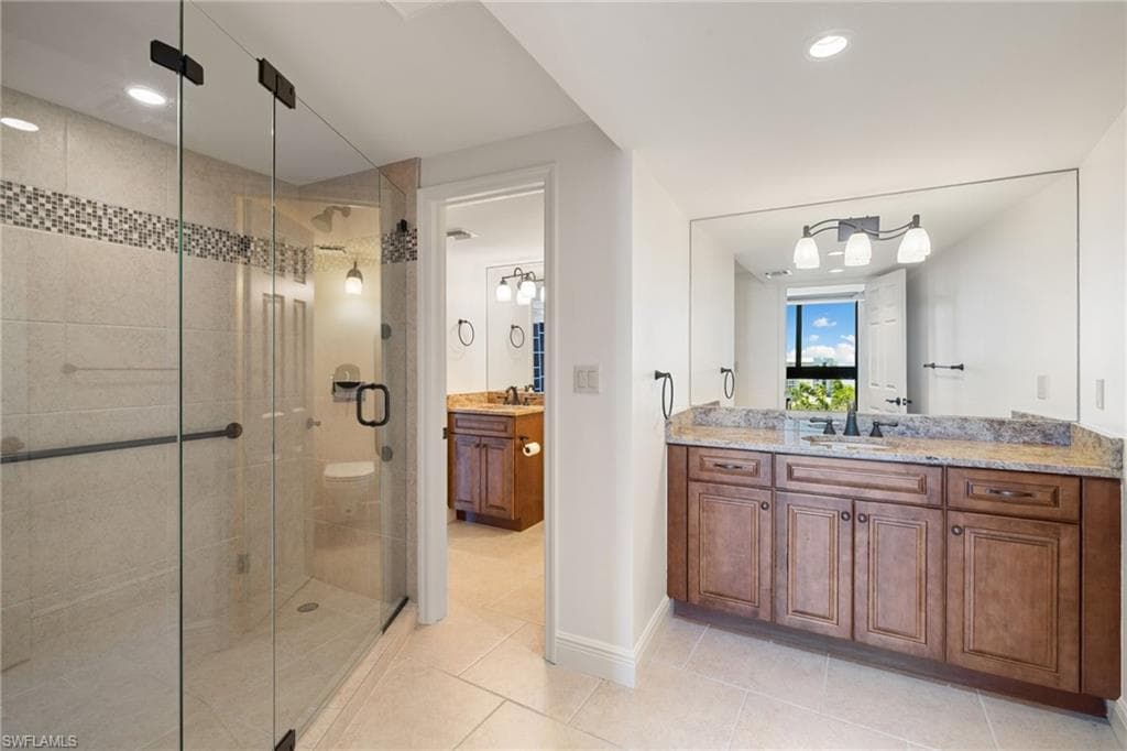 2355 Gulf Shore Blvd N 903, Naples, FL 34103-37