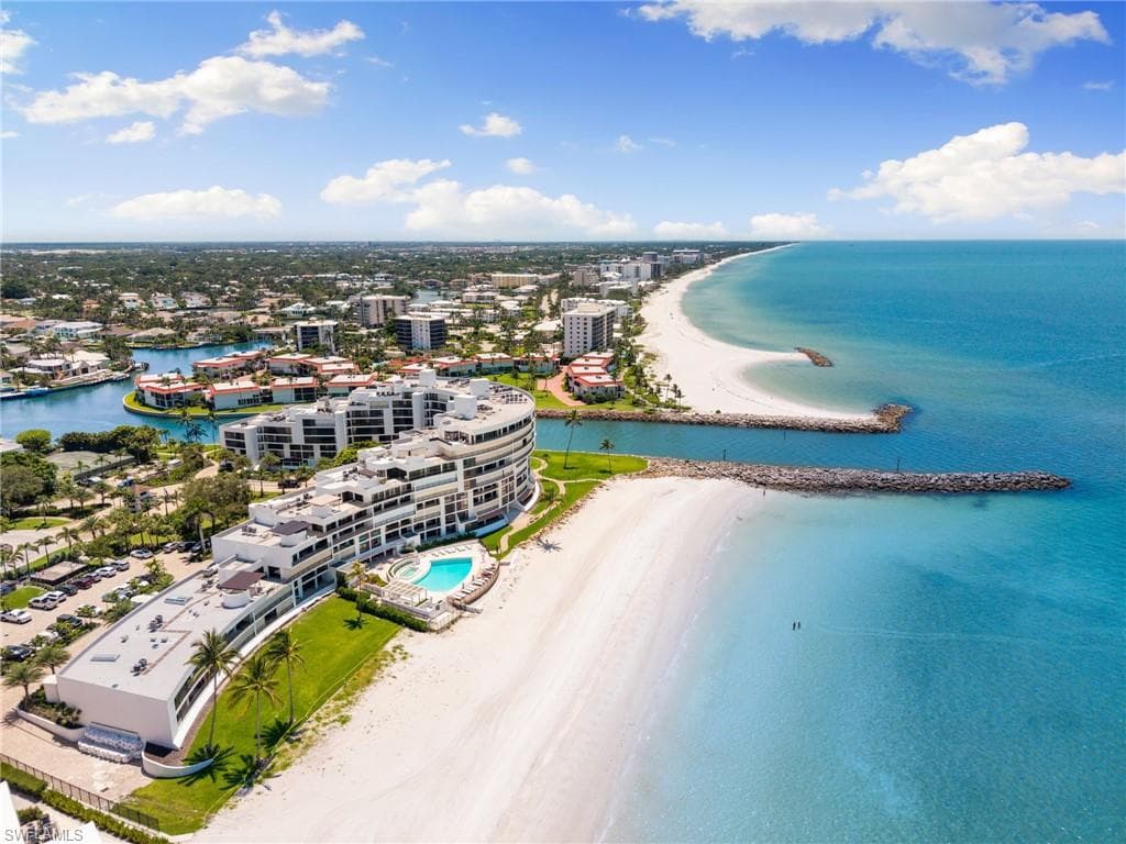 2355 Gulf Shore Blvd N 903, Naples, FL 34103-3
