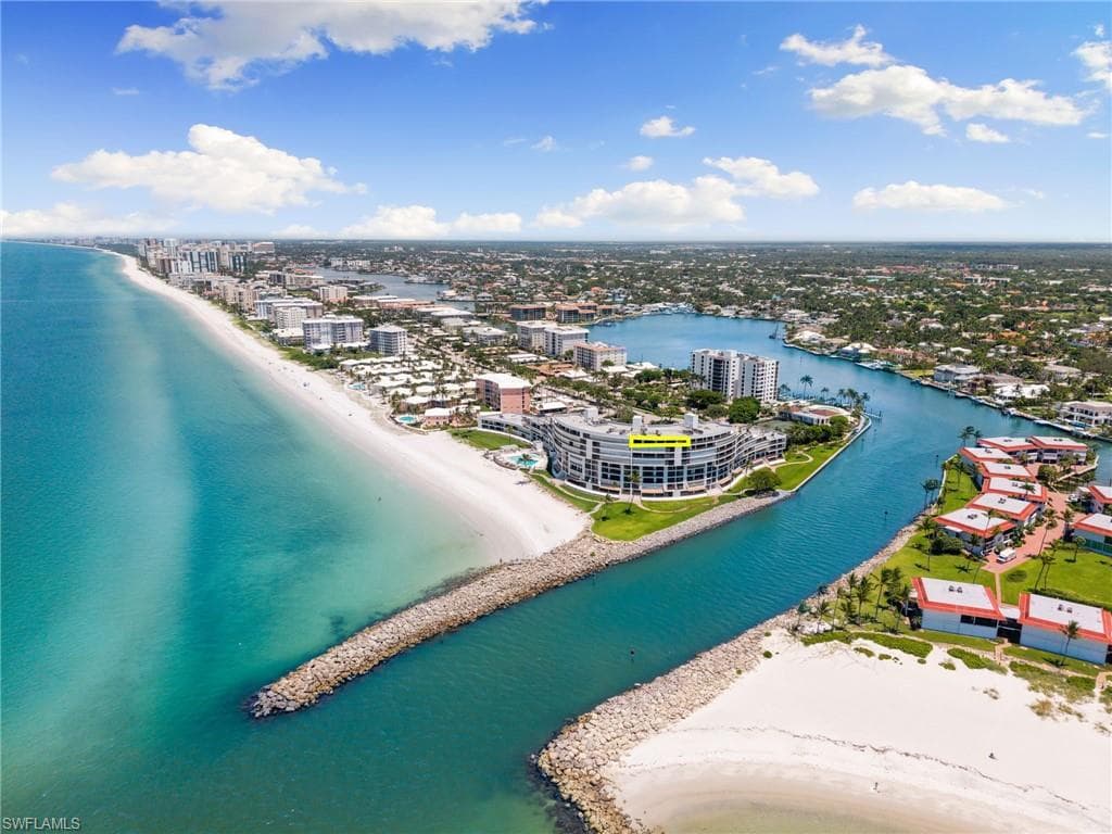 2355 Gulf Shore Blvd N 903, Naples, FL 34103-4