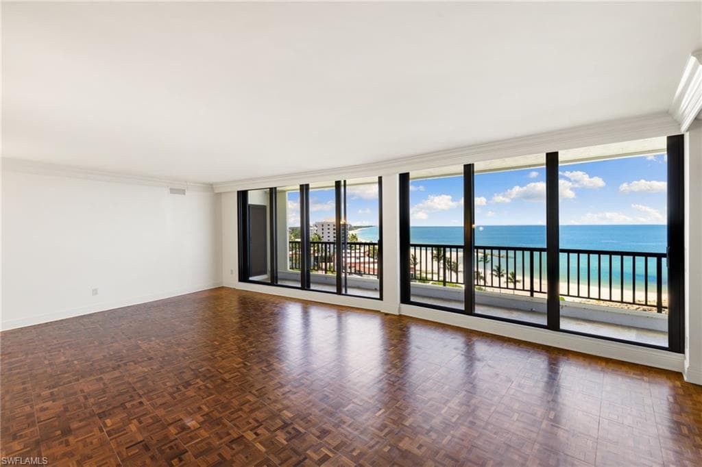 2355 Gulf Shore Blvd N 903, Naples, FL 34103-6