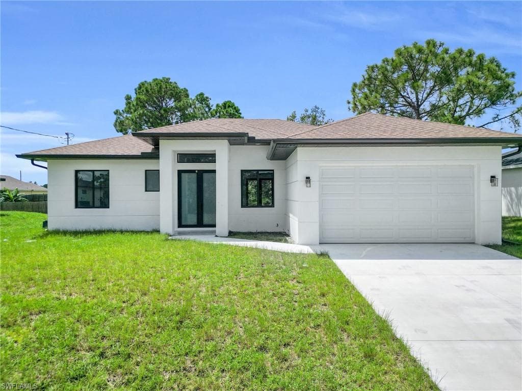 2703 42nd St W, Lehigh Acres, FL 33971-1