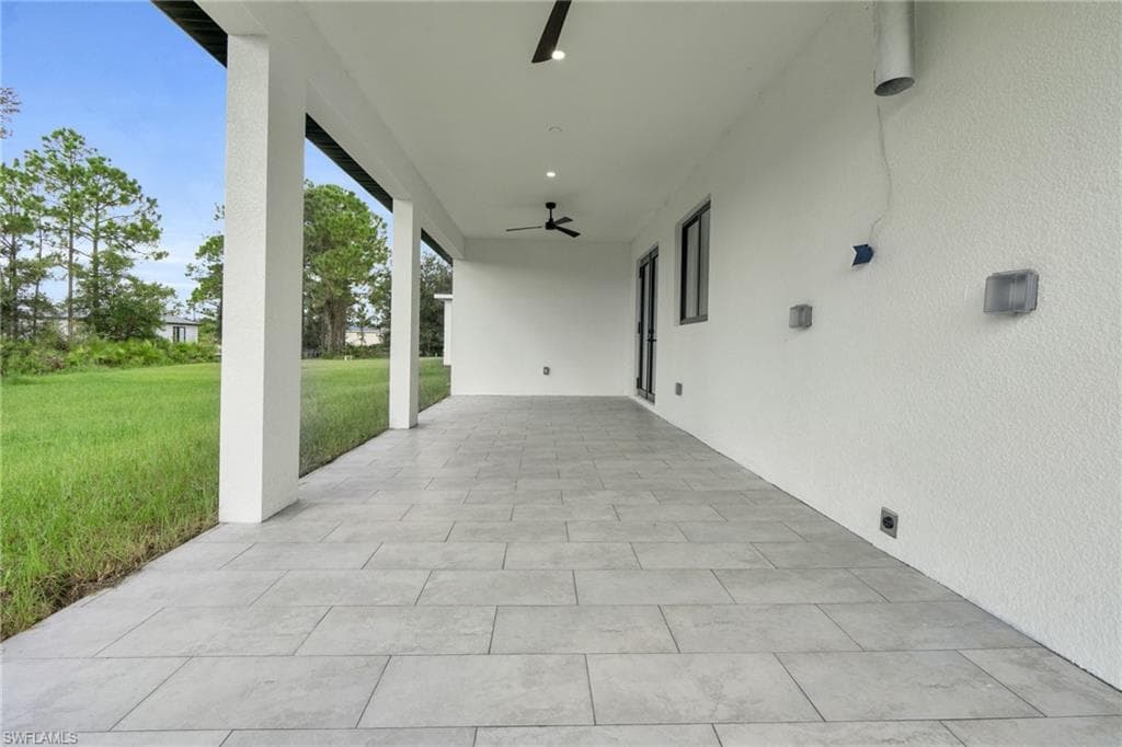 2703 42nd St W, Lehigh Acres, FL 33971-21
