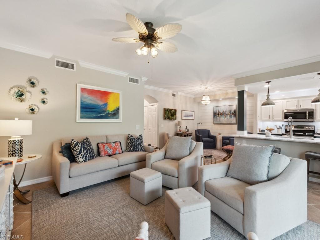 9834 Giaveno Cir 1717, Naples, FL 34113-3