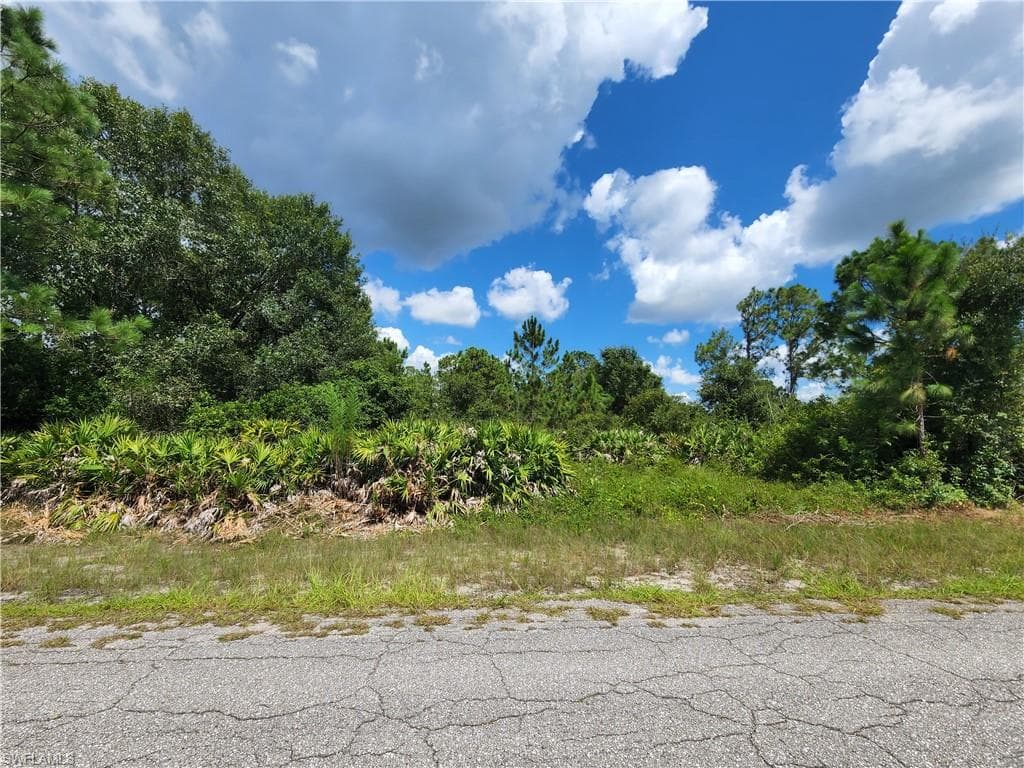 1402 State Ave, Lehigh Acres, FL 33972-4
