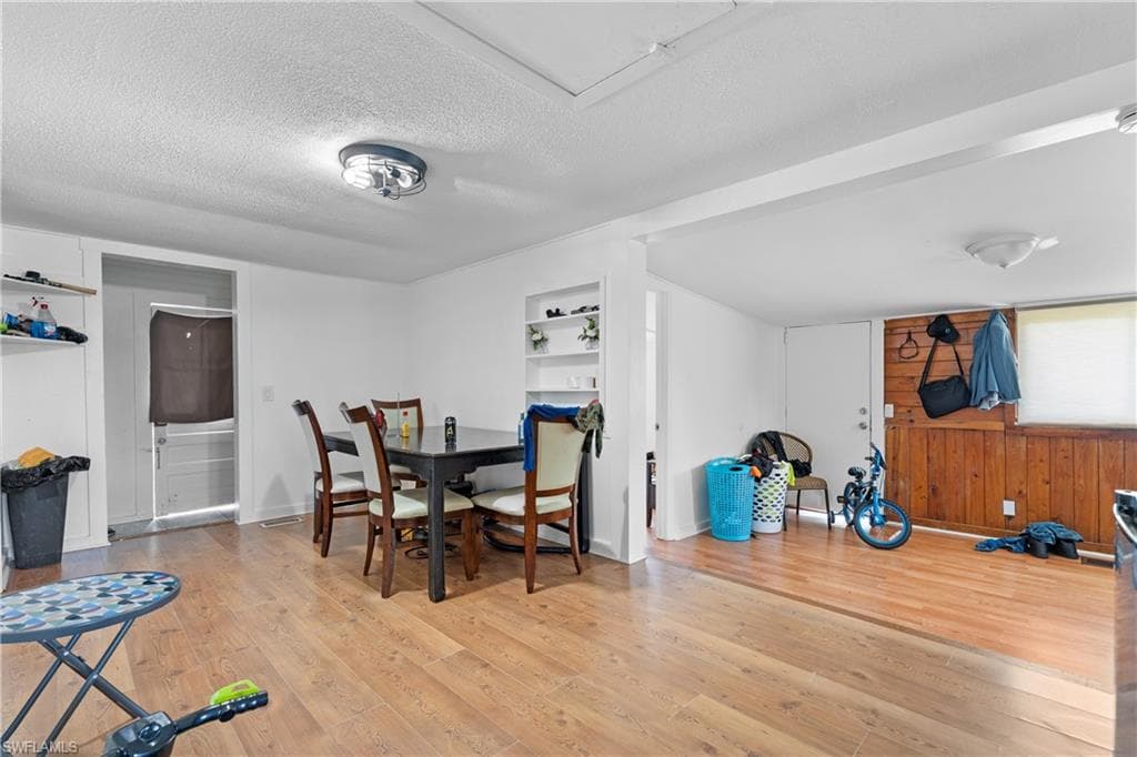 11381/1383 Dean St, Bonita Springs, FL 34135-28