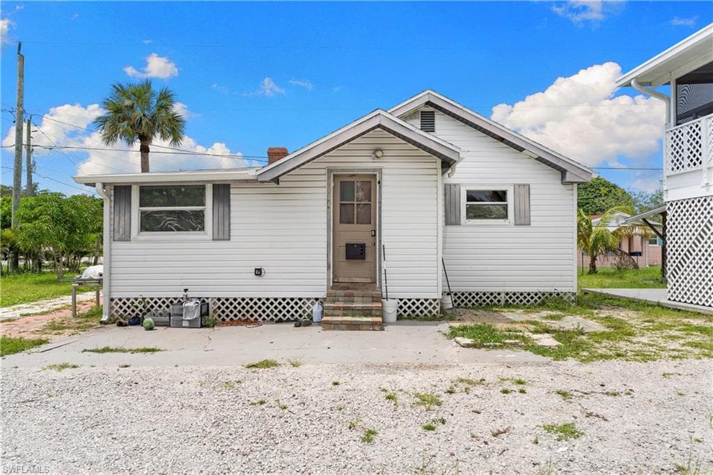 11381/1383 Dean St, Bonita Springs, FL 34135-7