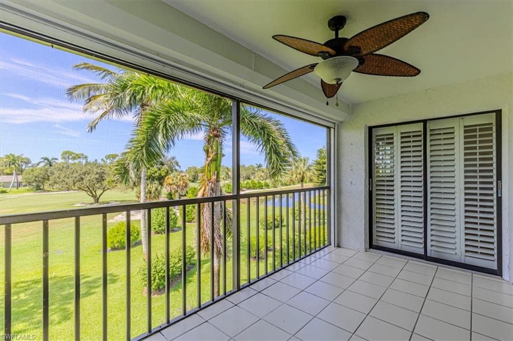 5709 Gage Ln F-301, Naples, FL 34113-18