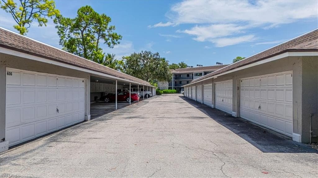 5709 Gage Ln F-301, Naples, FL 34113-19