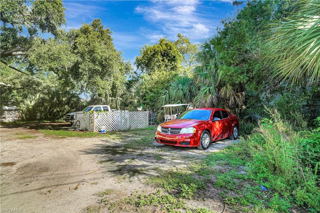 2135 Hoople St, Fort Myers, FL 33901-13