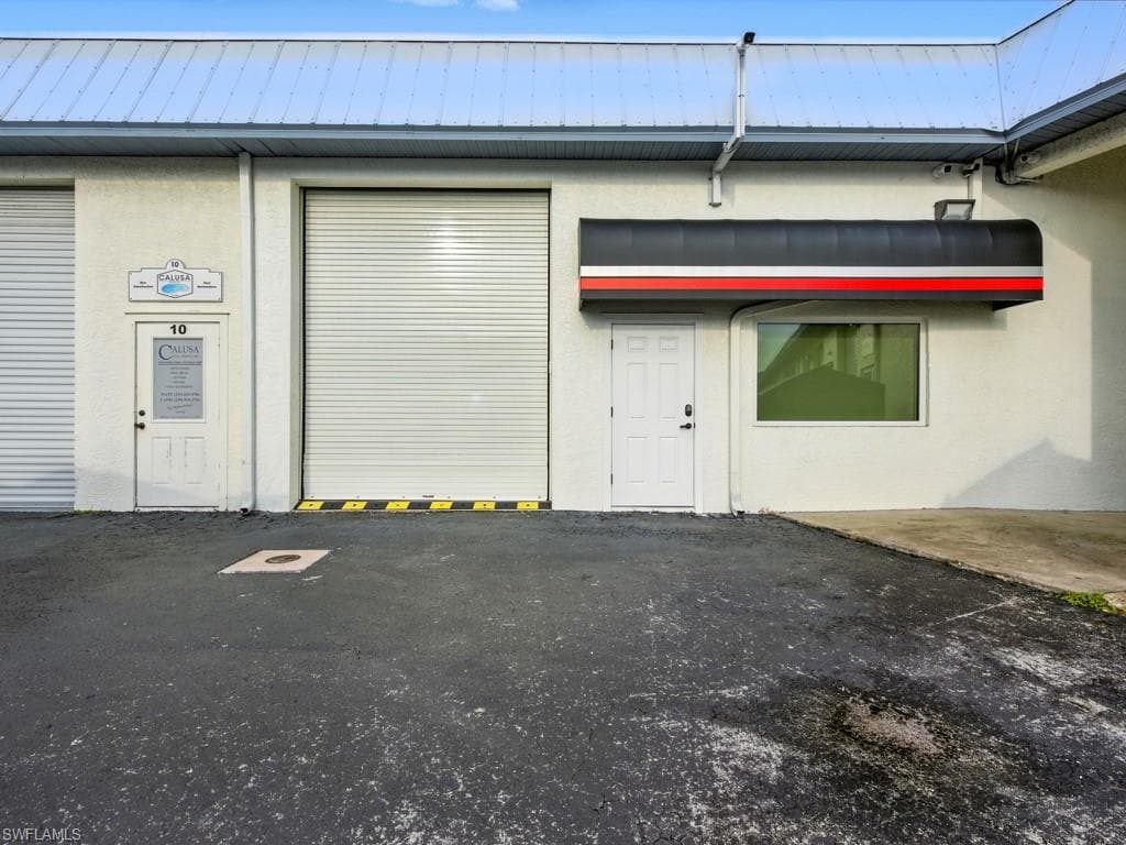 994 Barfield Dr 11, Marco Island, FL 34145-31