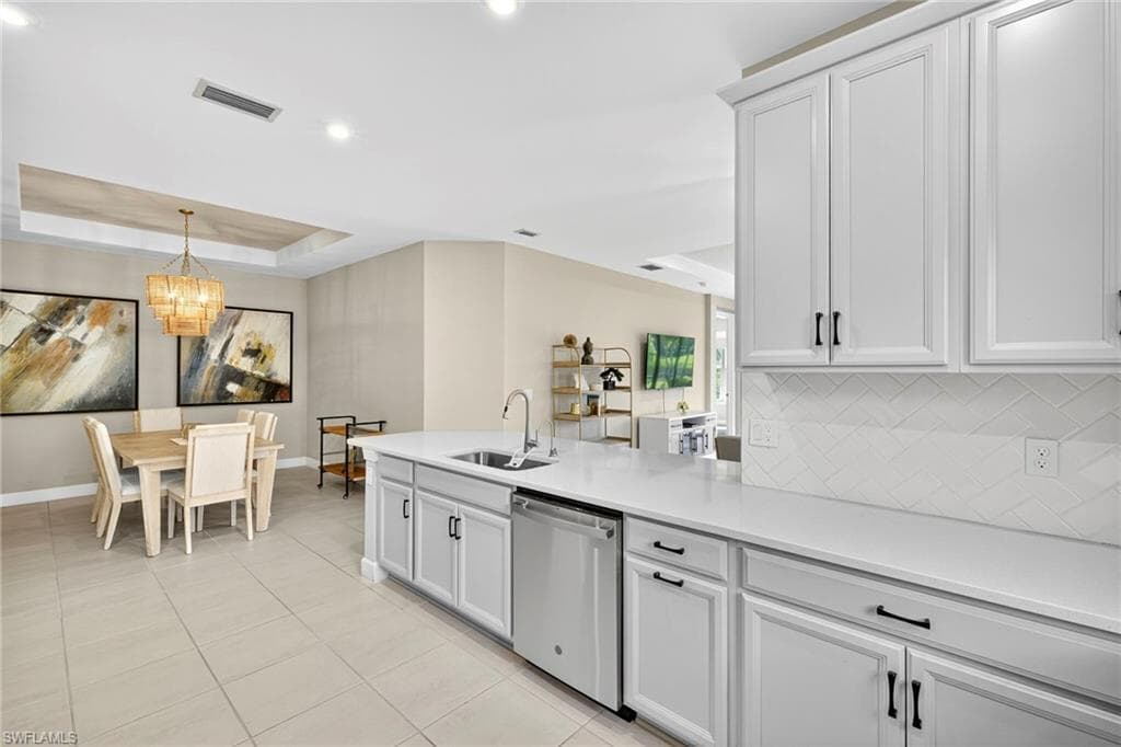 15215 Tolmino St, Naples, FL 34114-12